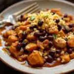 crockpot pumpkin chili with black beans - featured image